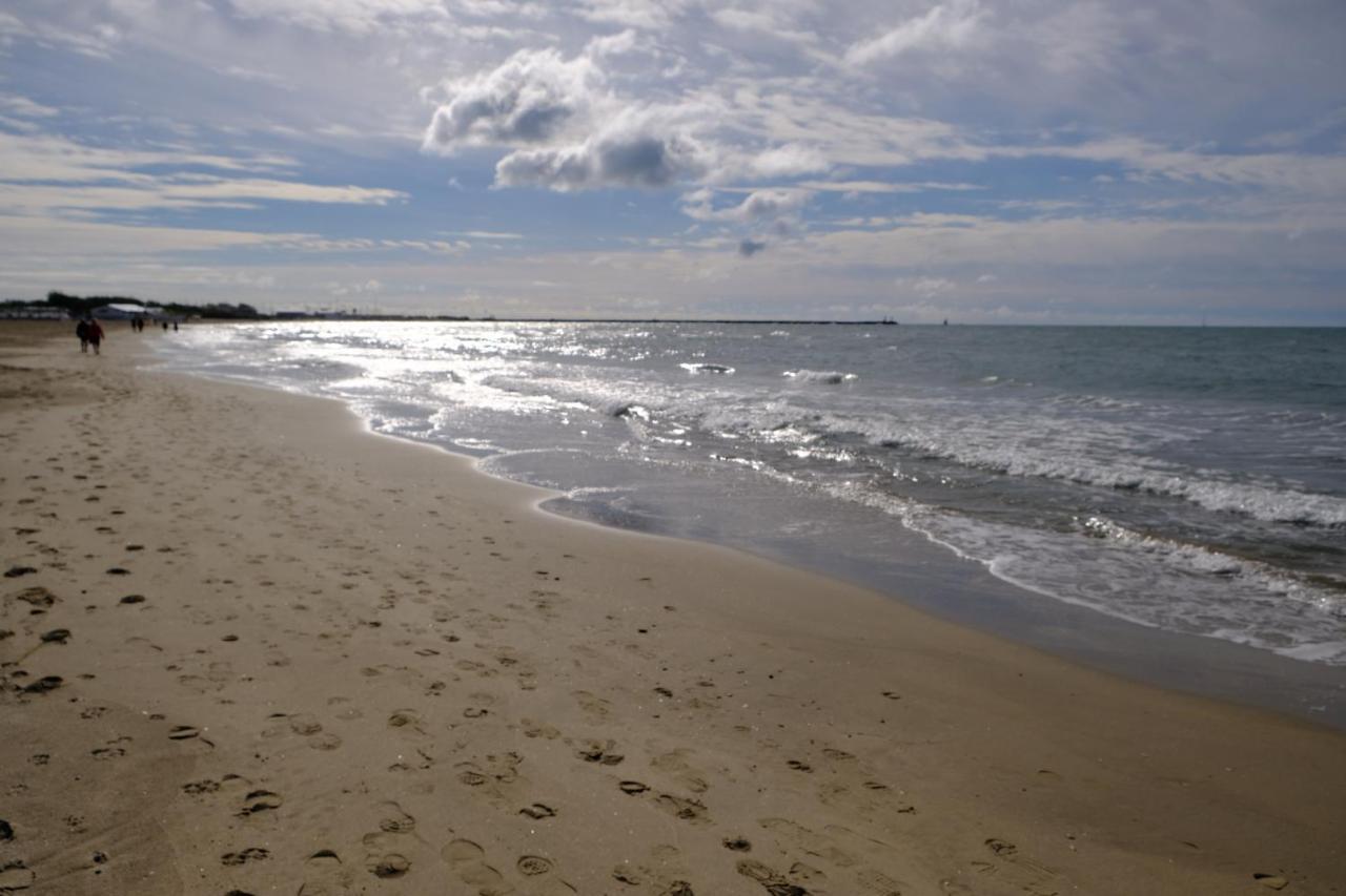 Residence Aquaplage 45M2 Front De Mer Plage Richelieu แอกด์ ภายนอก รูปภาพ